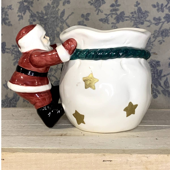 Vintage Hand-Painted R. H. Macy & Co Santa Sack Christmas Mug - Picture 3 of 7